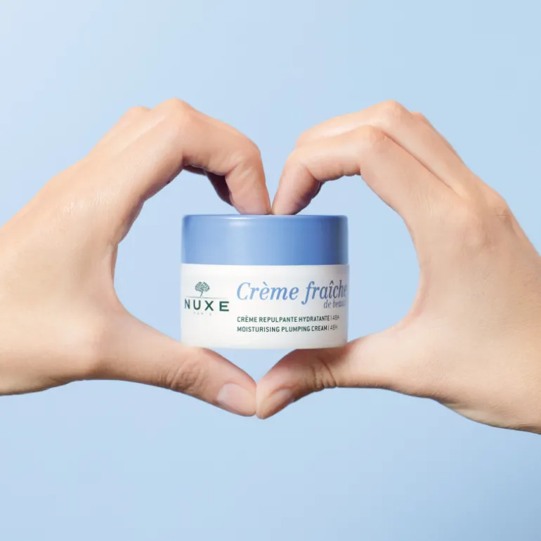 CRÈME FRAÎCHE DE BEAUTÉ REPULPANTE HYDRATANTE 48H