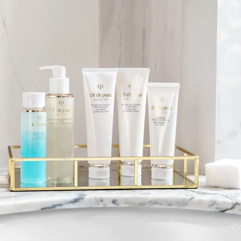 SALEABLE MICELLAR CLEANSING WATER 200 ML