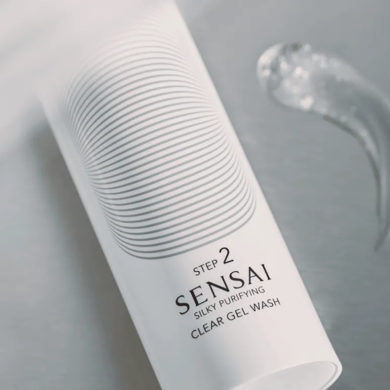 Silky Purifying Clear Gel Wash