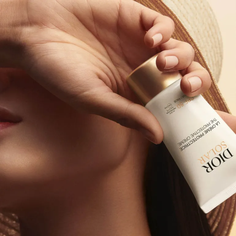 SOLAR CREMA PROTECTORA Crema solar facial-alta protección