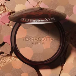 TERRACOTTA LIGHT